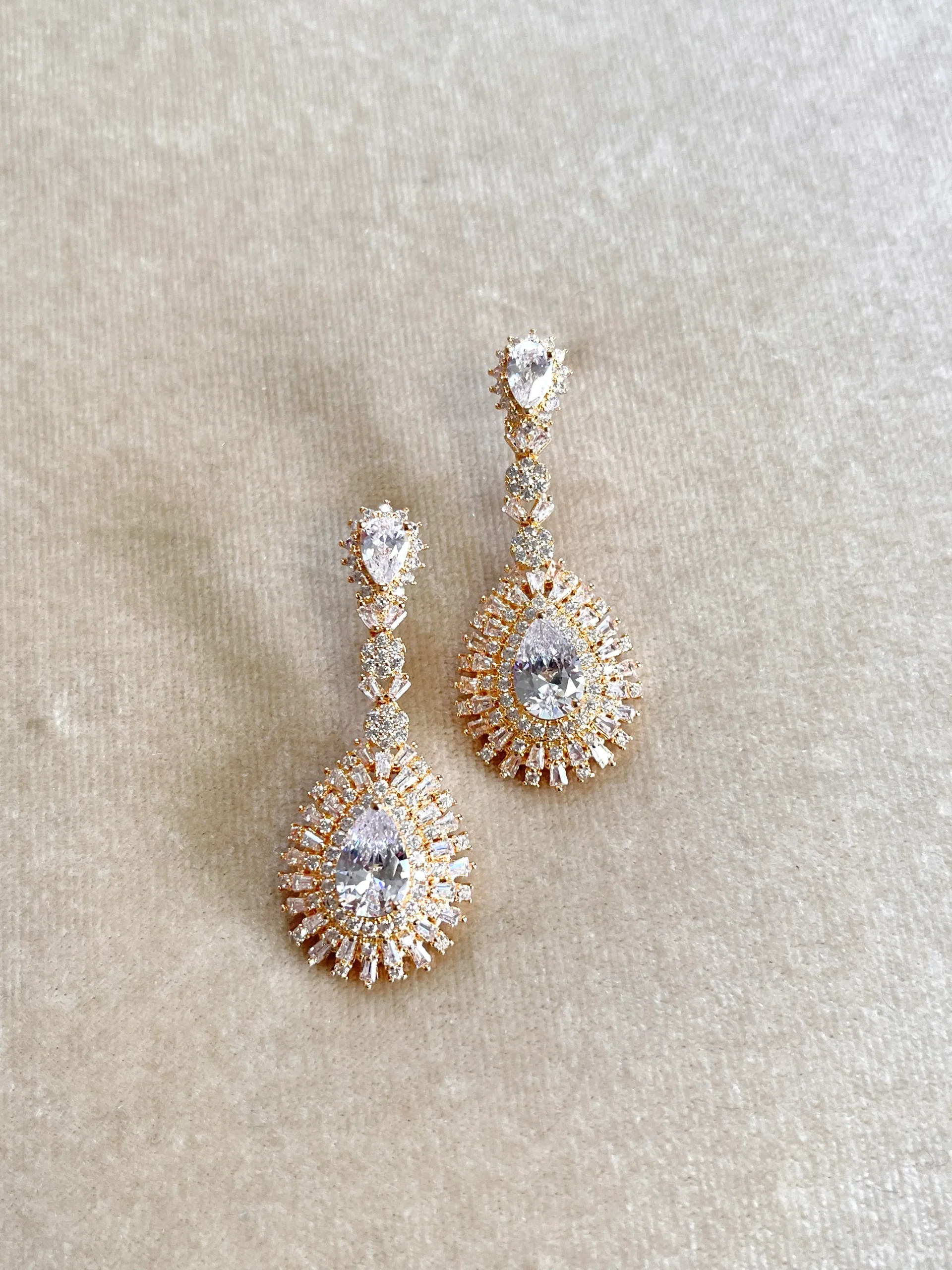 ARETES ER009 - Imagen 3