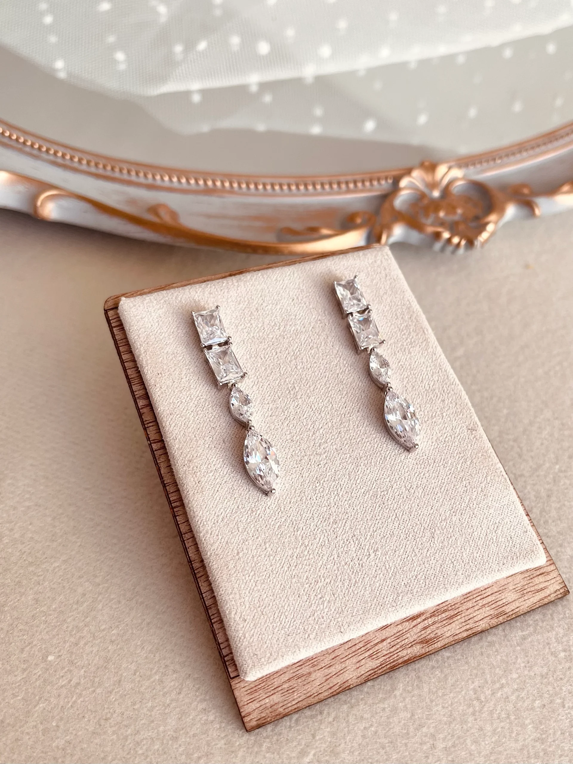 ARETES ER83 - Imagen 8